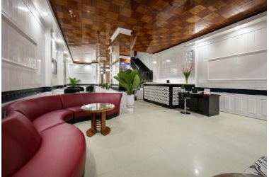Bán Khách sạn 4 sao Phố Cổ, 220m2, 7 tầng, 40 phòng, 175 tỷ